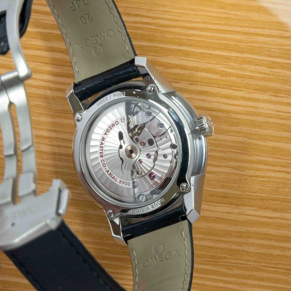 Omega De Ville Hour Vision 431.33.41.21.03.001